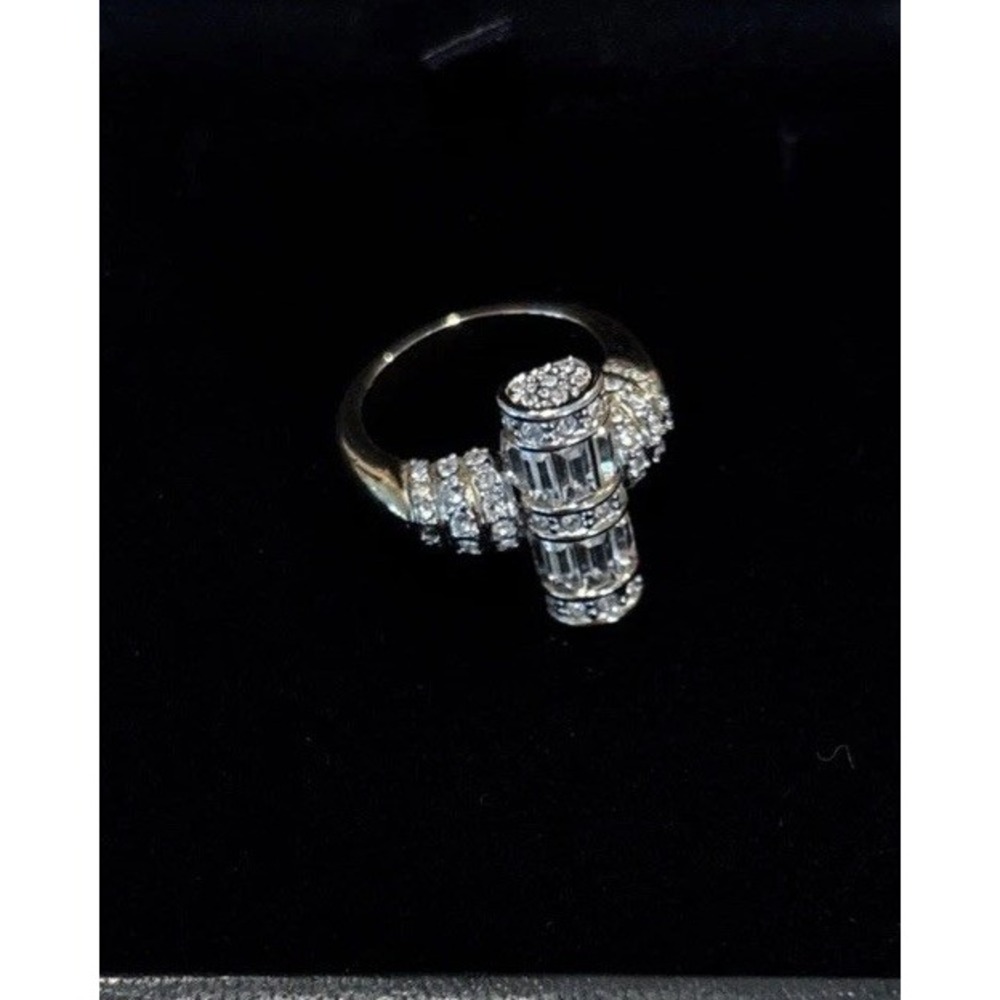 Stunning & Unique Baguette & Round Encrusted Gold Plated Ring Size 5.75 Stamped